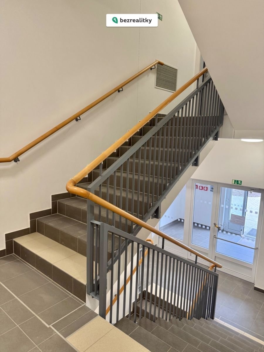 1776173153-yfcyuenxou-img-2724