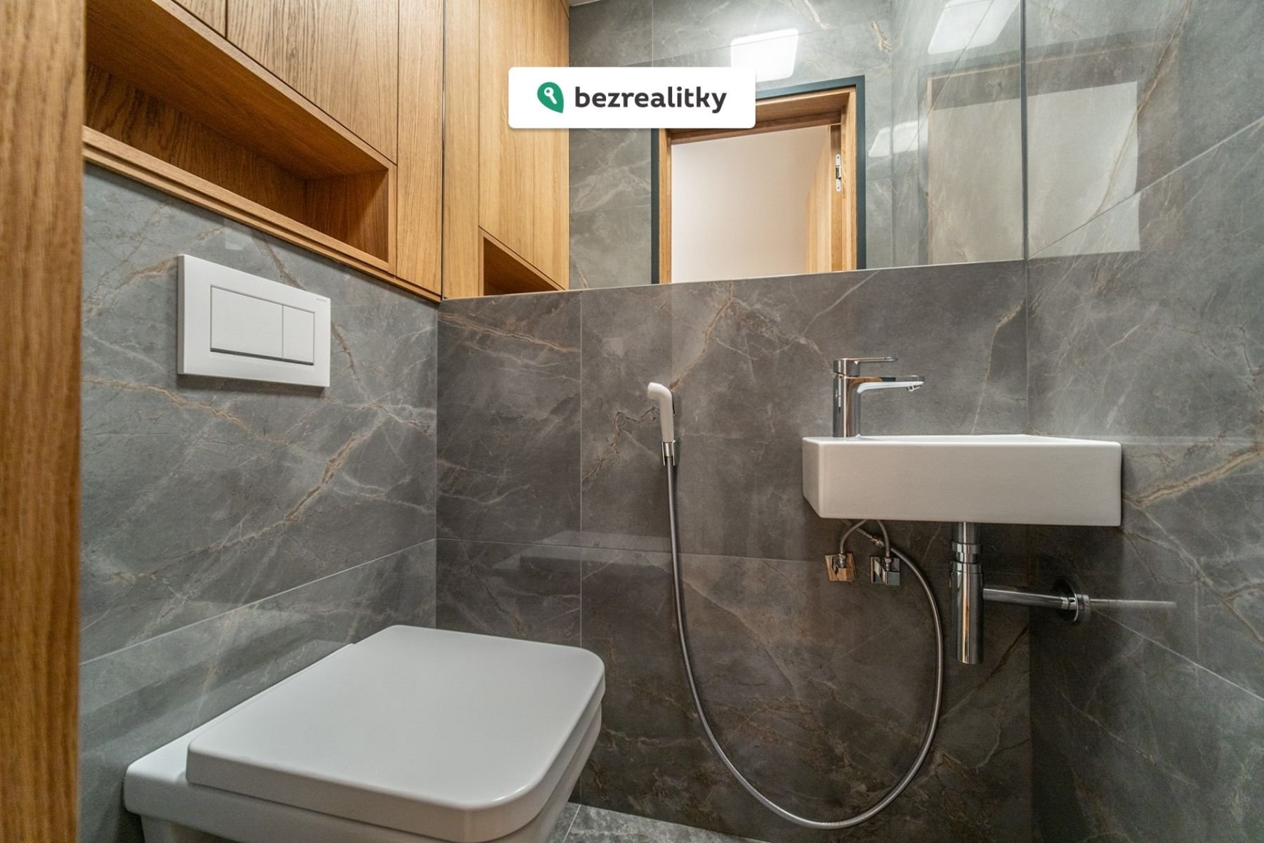 1776349584-yitabynhyy-12