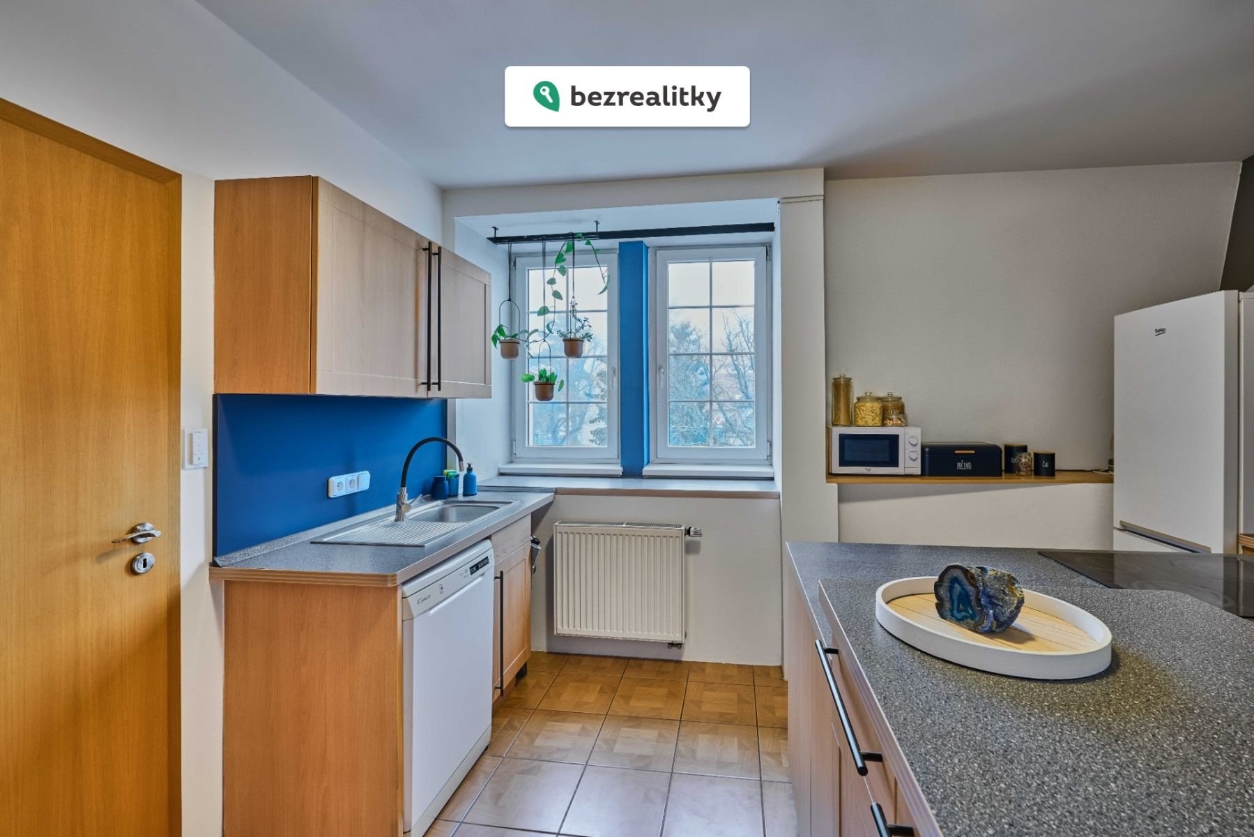 1768644252-tavqpqlqyg-nz7-0078-optimized