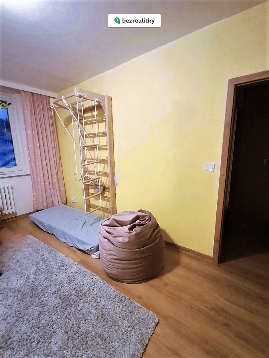 1763544898-nmmmxxfexd-7d27