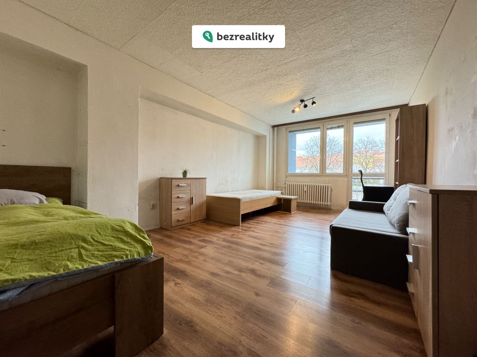 1772095759-nrcvldocjl-img-0727