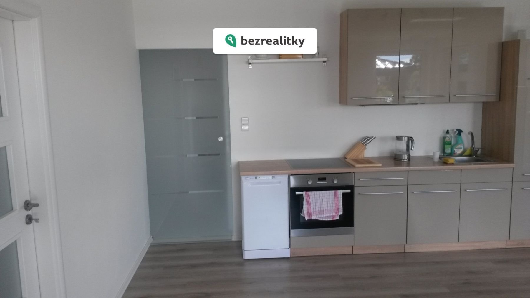 1773902779-iqcuqufgmd-20170904-152729