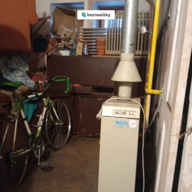 1759221084-qxpkoadswk-image000002-284-29-281-29