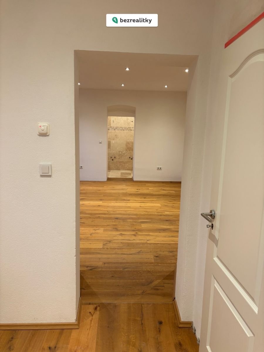 1769772155-omjmkywfju-img-1977