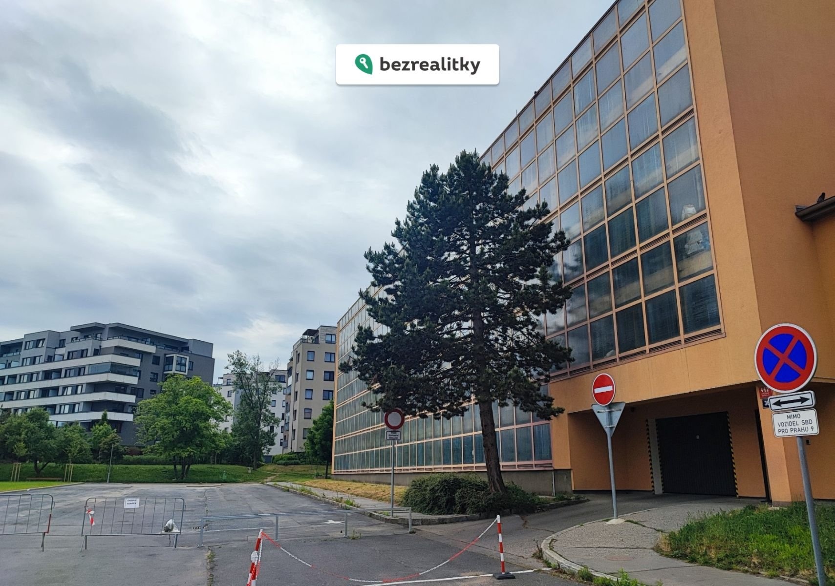 1751375040-lpgdflzlmy-img-20250519-181119