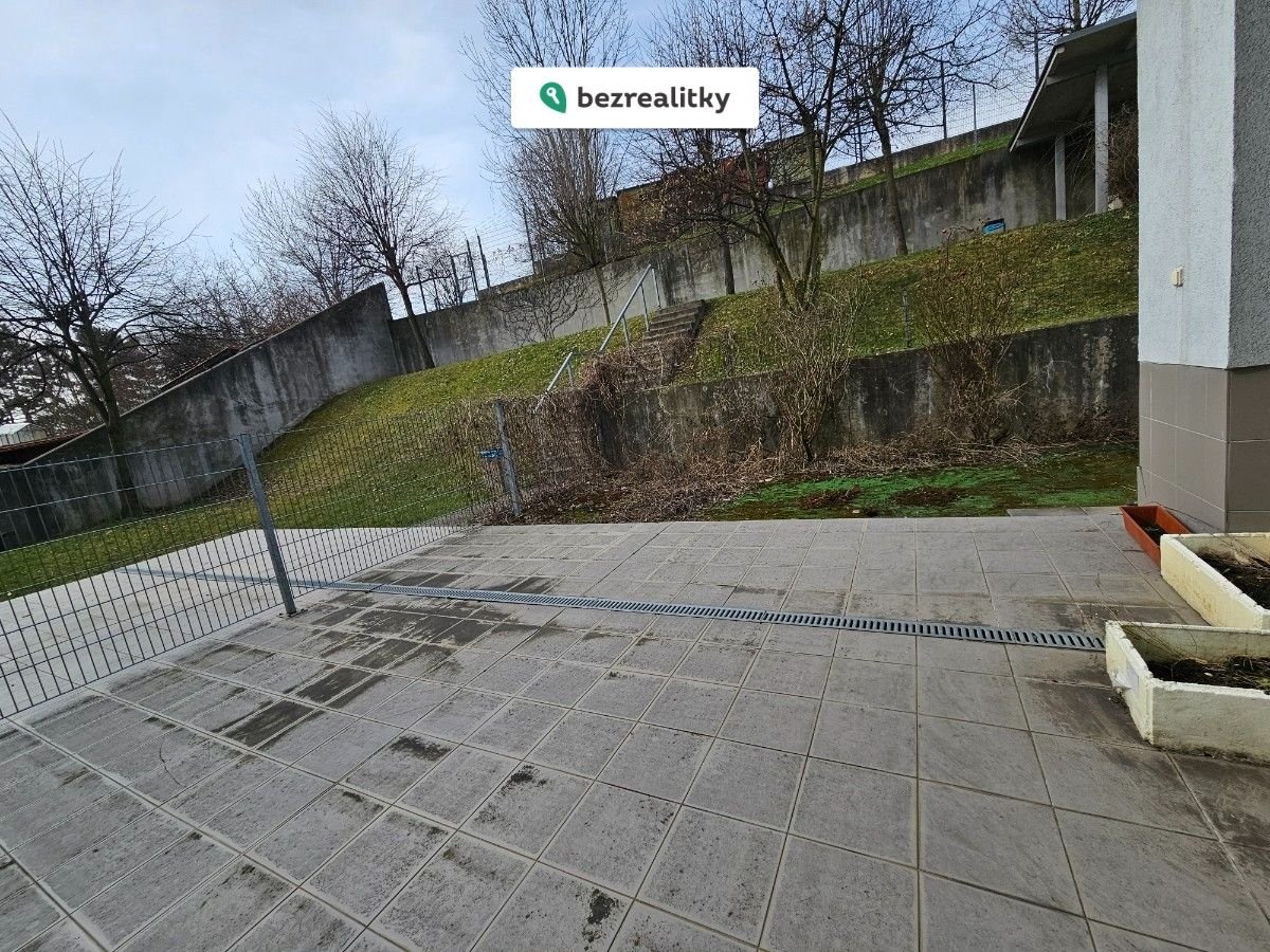 1773498621-aupffxykln-1000038598