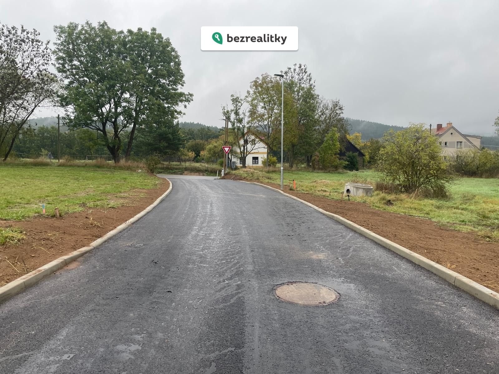 1767433525-yqwbpsxfta-1000023697