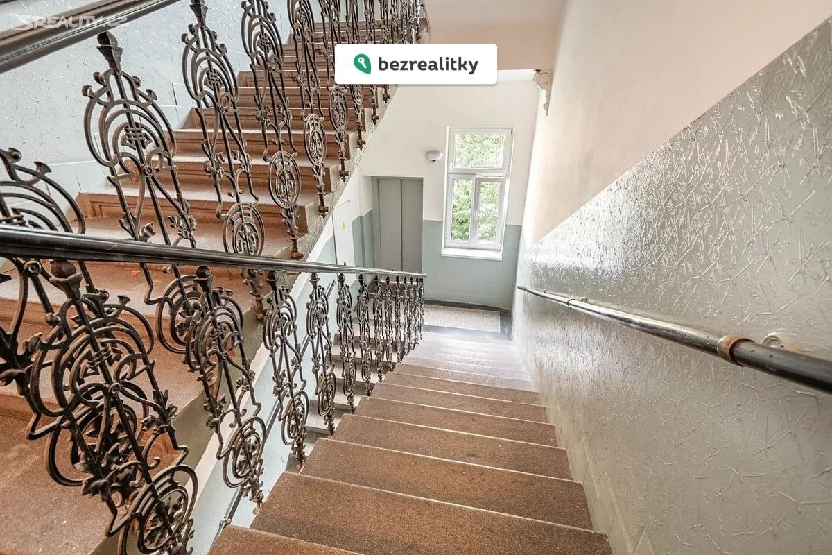 1768561099-qbjsmohrcd-5b42