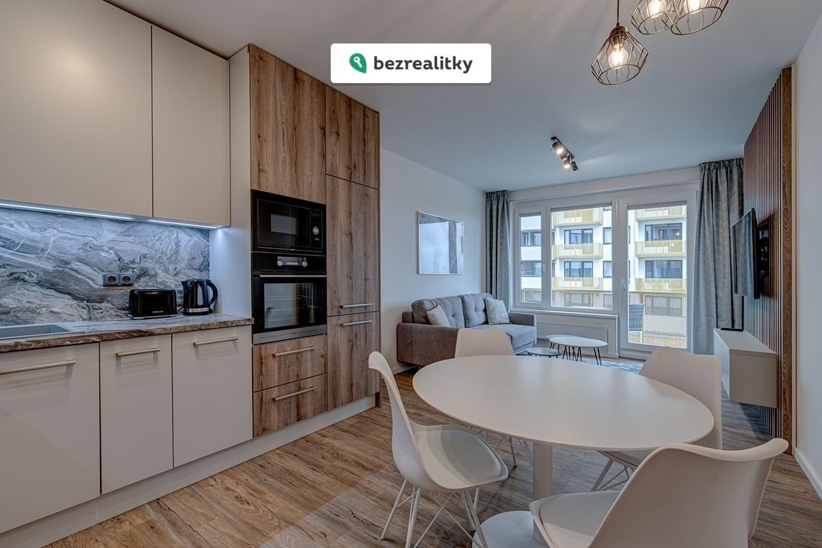 1761501123-rtpwgxjfgn-6f74