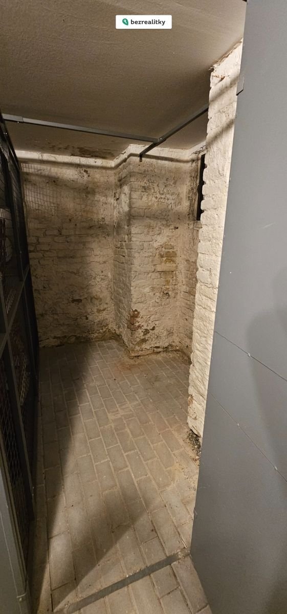 1760597750-ufzblohmiq-20251013-175926