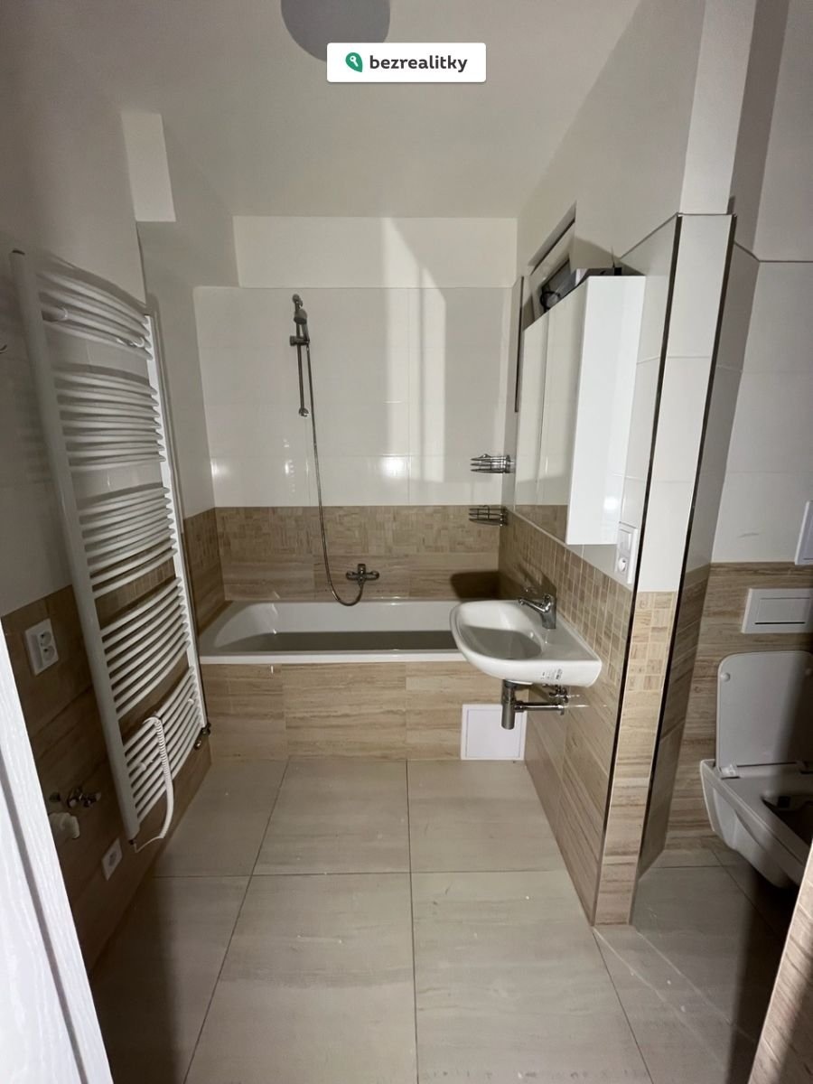 1775987229-hvuznzosgj-byt-c-cc-8c-6-4