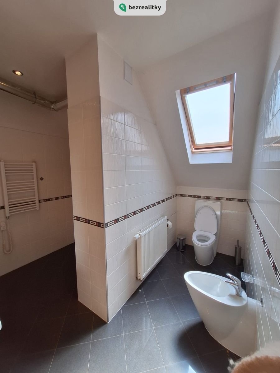 1748969613-vjwgzaymps-badezimmer2