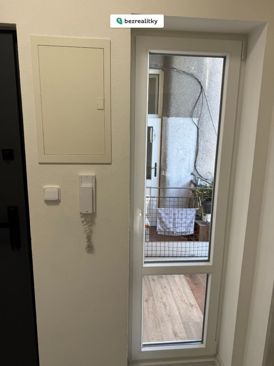 1773414664-vmsjulvxbd-img-1600