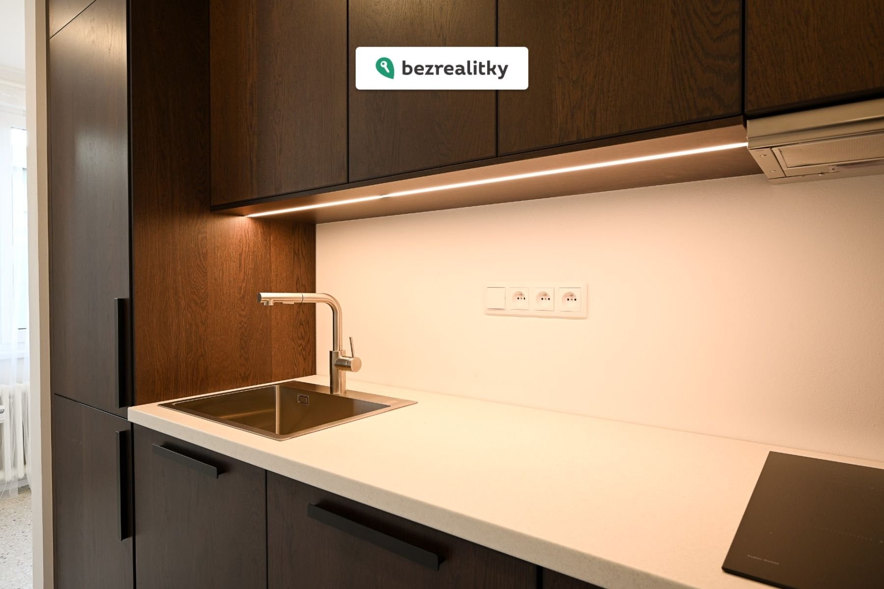 1775077637-xgcjvgwxlc-dsc-0171-jpg