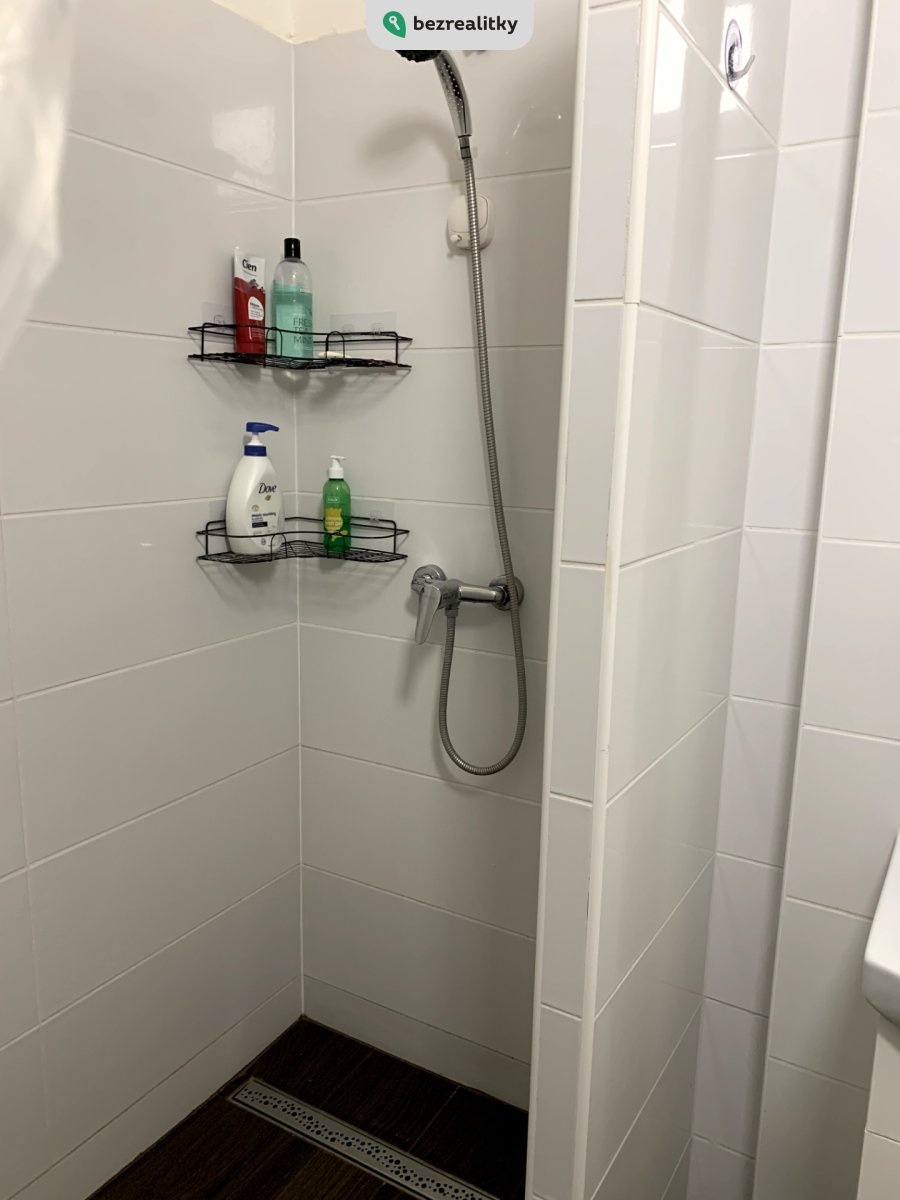 1748968388-wvjvvdswap-9-may2025-bathroom
