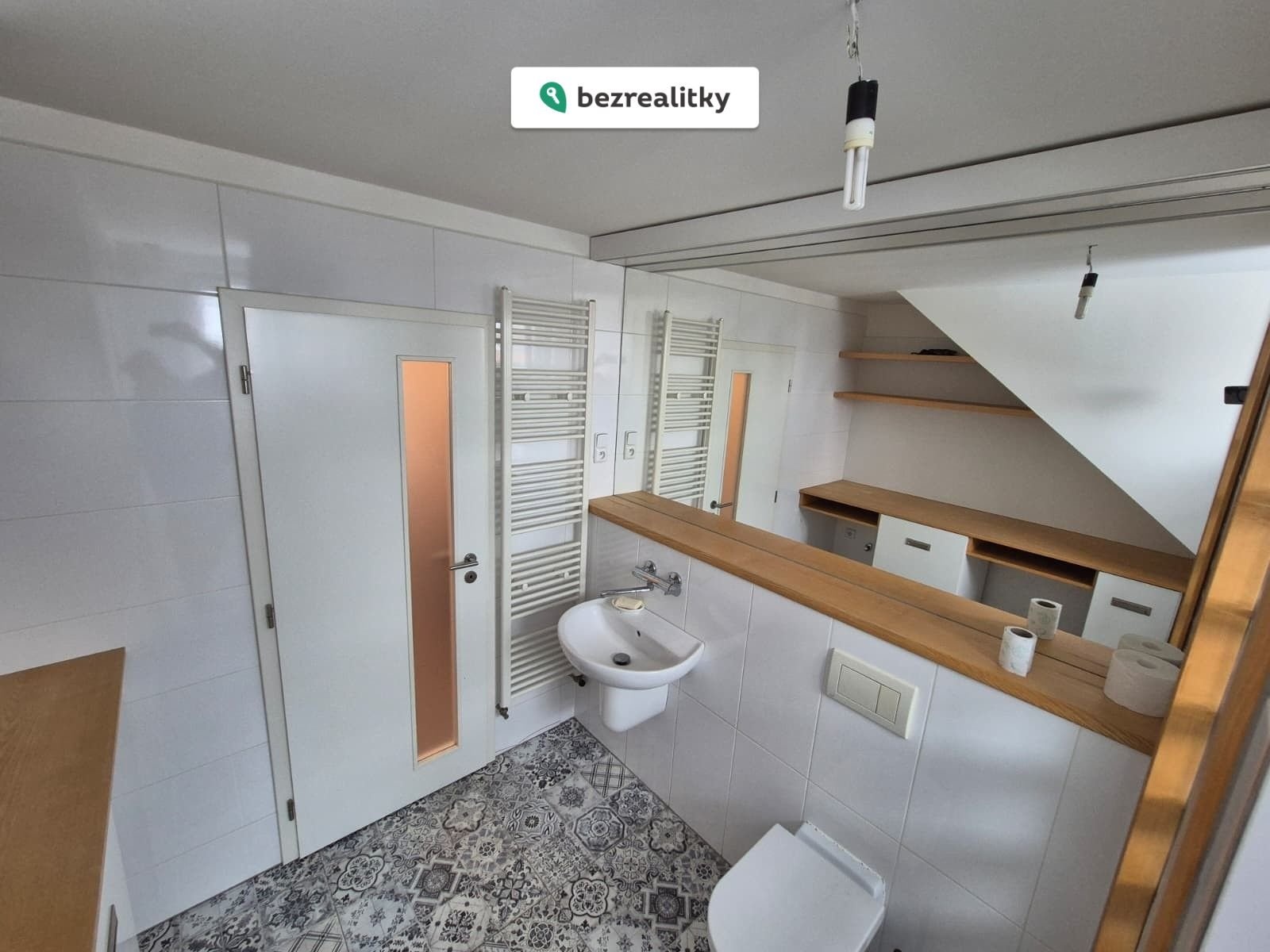 1771406947-akyxltqjiw-petr-koupelna-byt