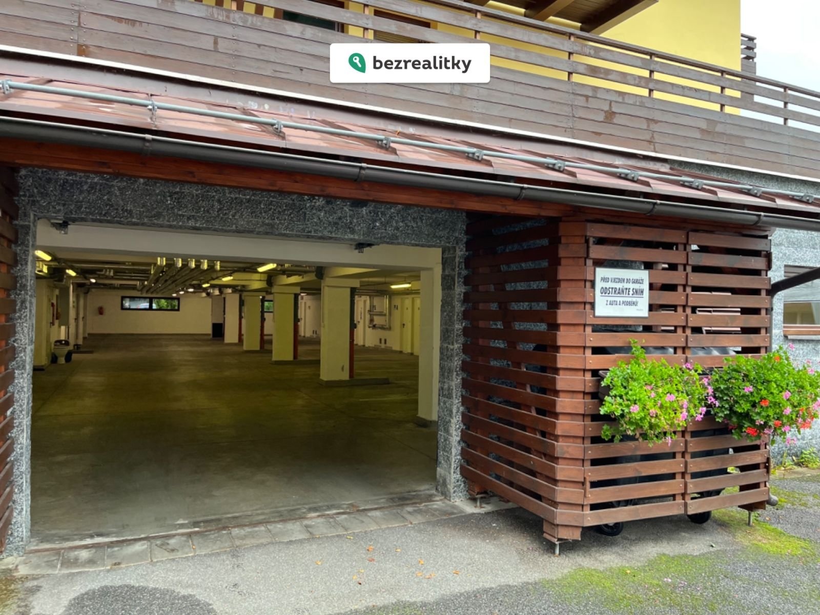 1774643575-tmrjuxopgj-img-2437-2