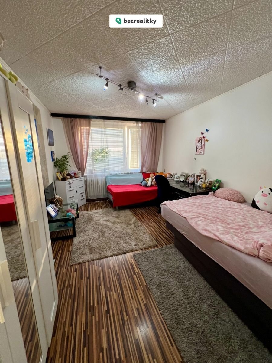 1757445865-aqeqgaswco-img-4615