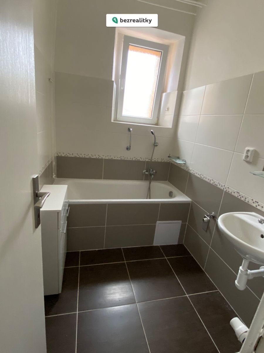 1774513530-pqvpyclezw-14