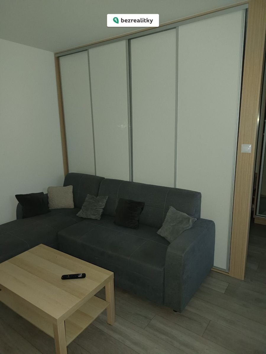 1764694410-kwfhltuumd-img-20251202-154553