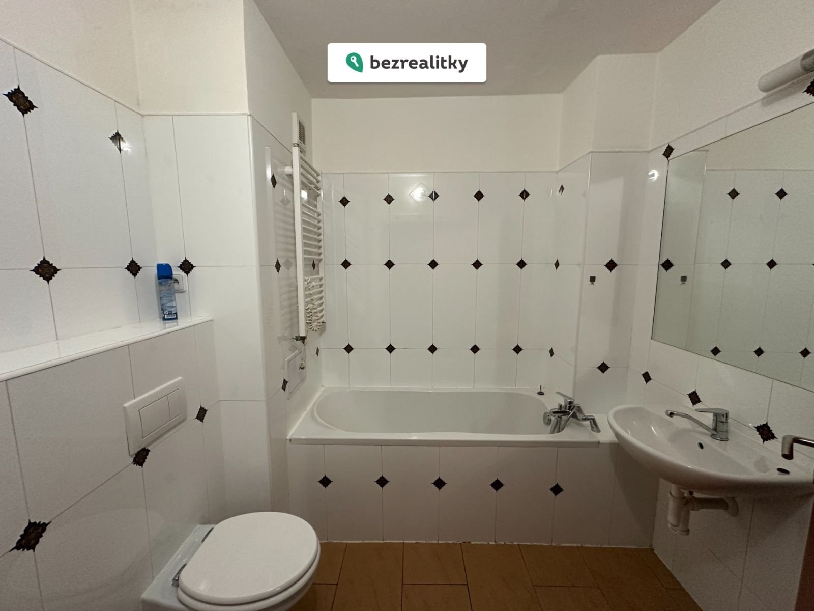 1771590857-qaacbaebox-img-1534