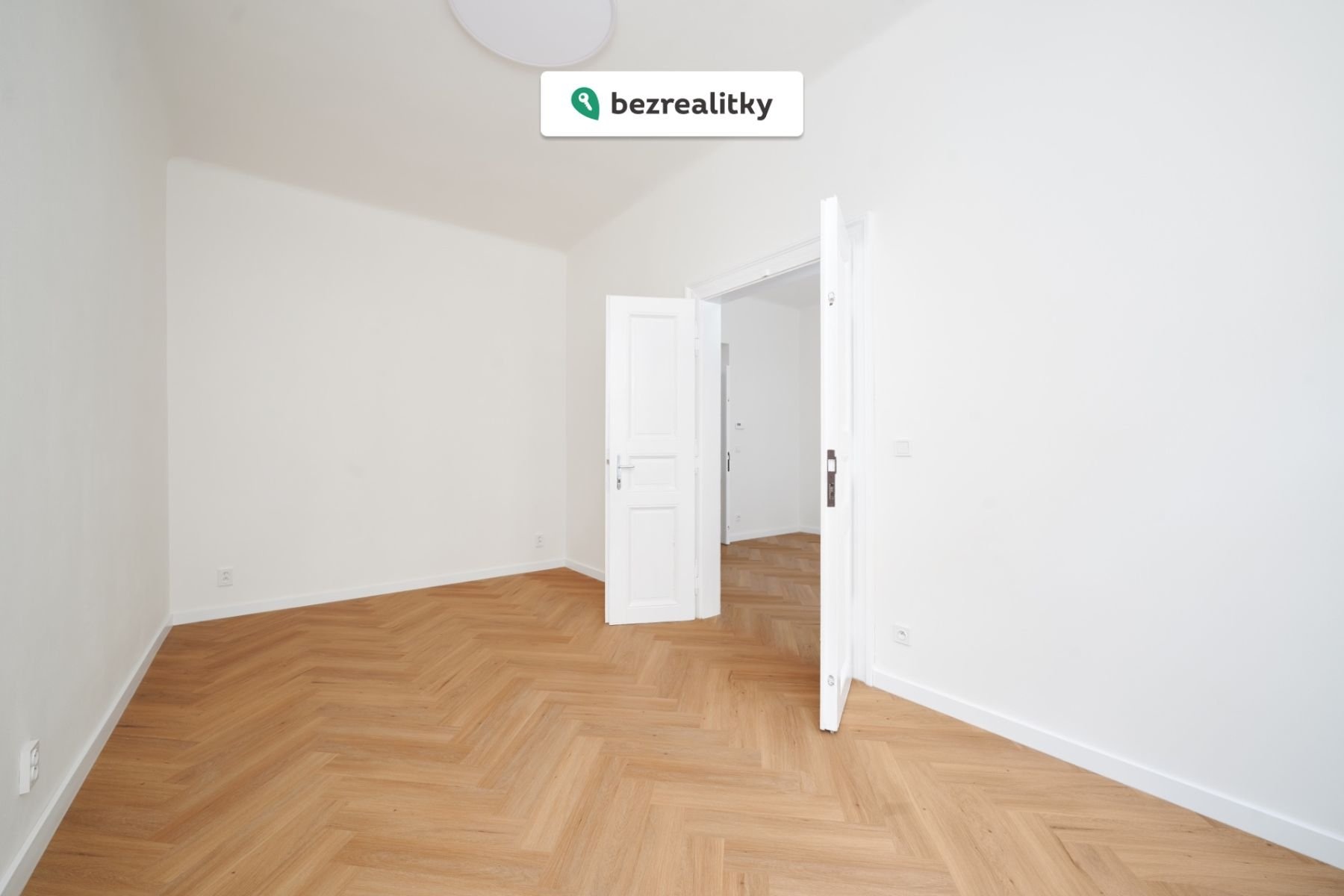 1775843992-lbdjmovfiz-007