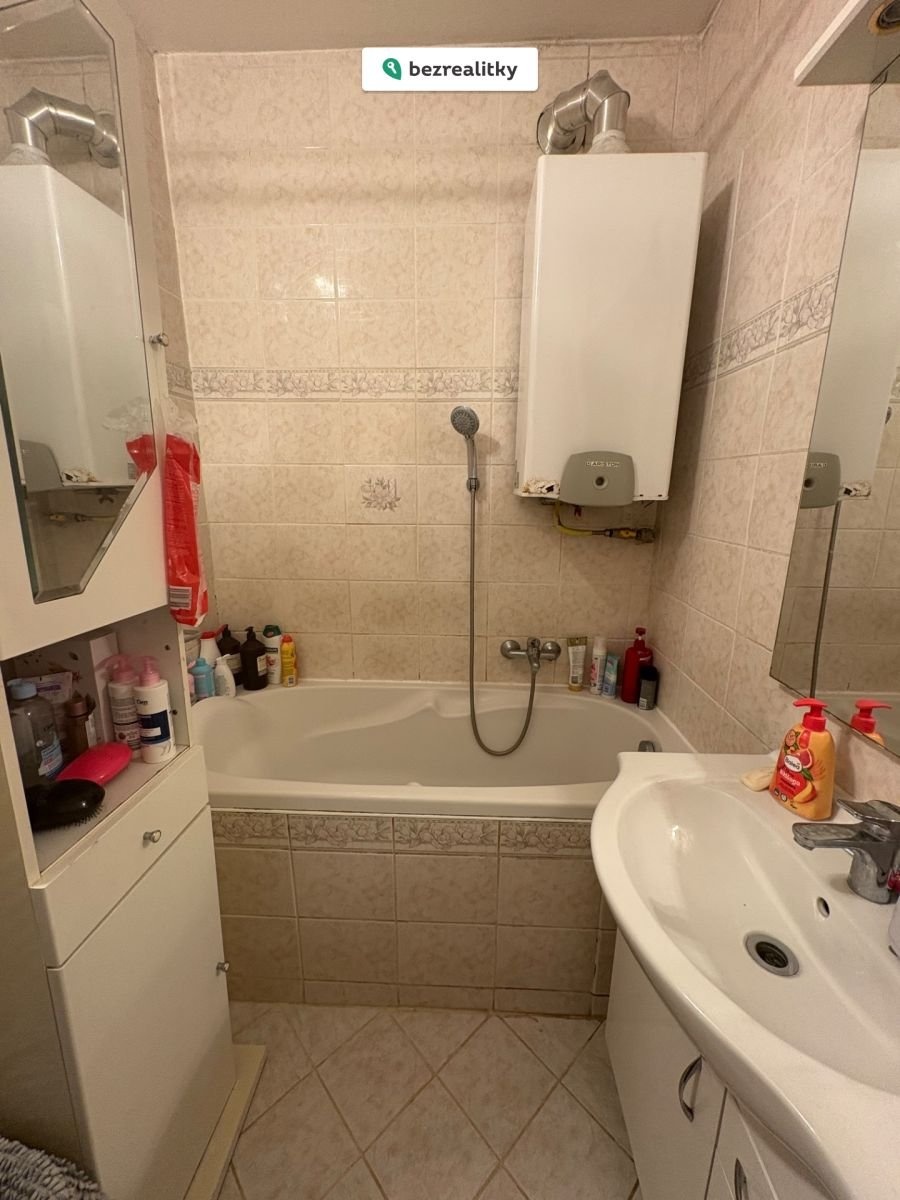 1763889966-zfgccovkwd-img-2895