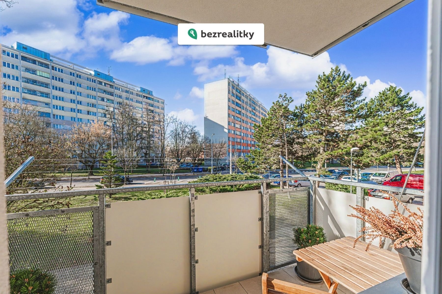 1776080914-pzvvddiwca-foto-016