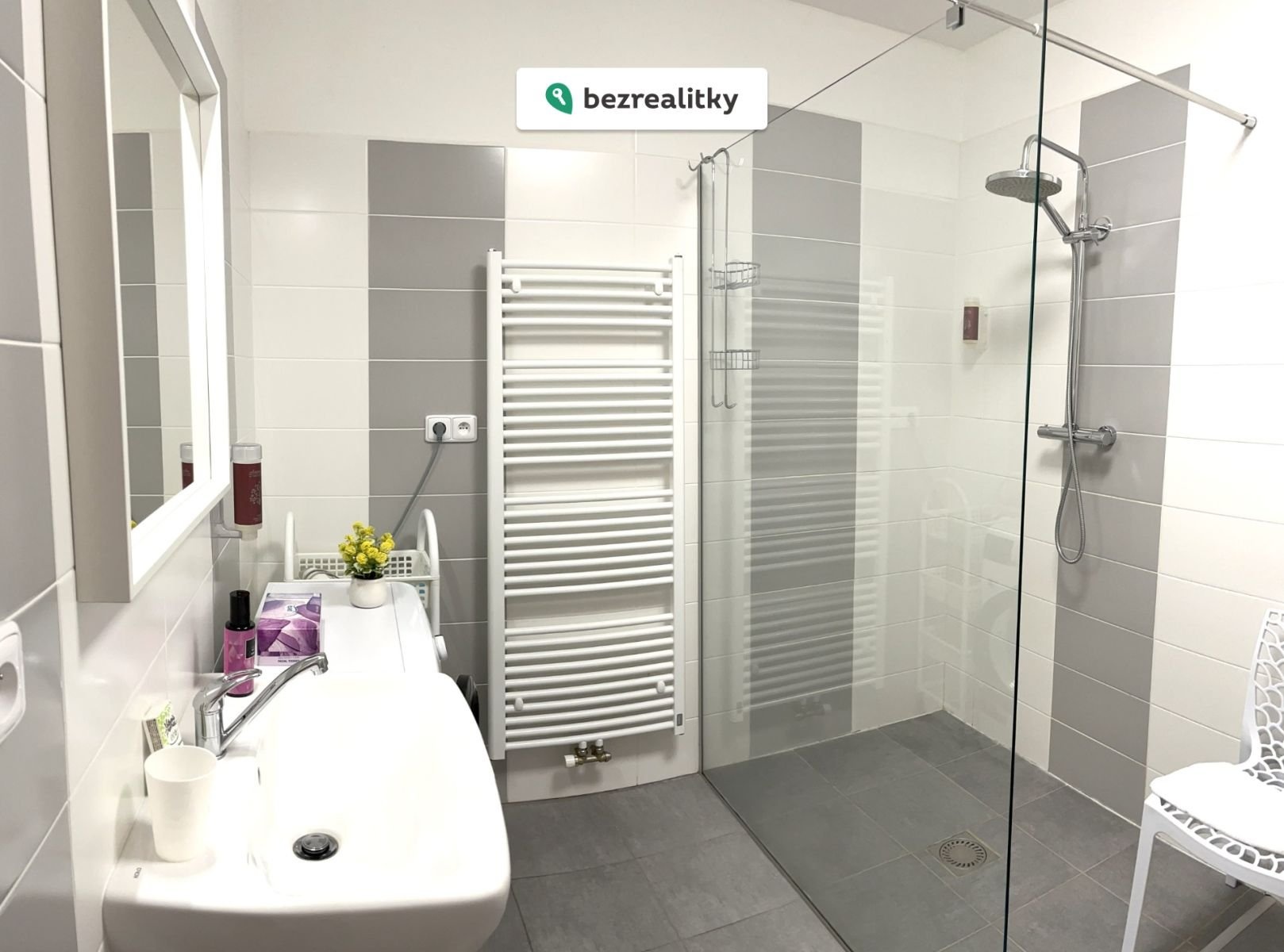 1775302855-bfaukphvbd-koupelna