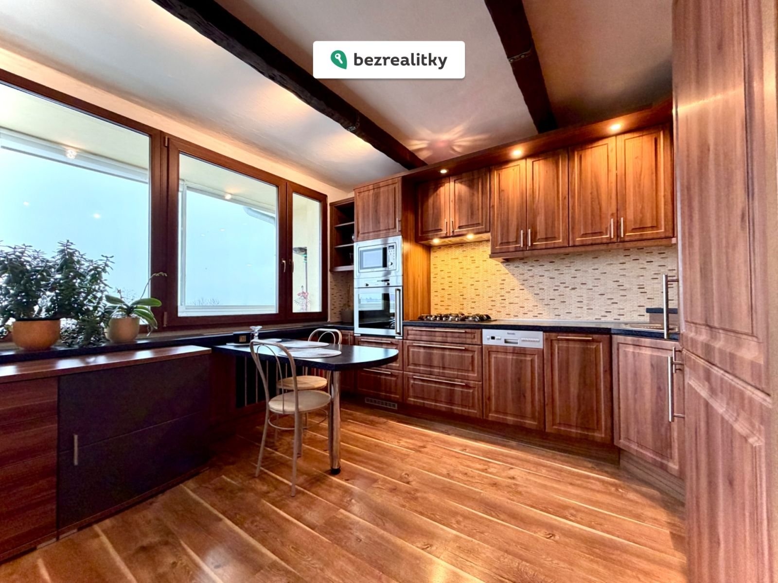 1770386035-gqjrfhzerf-img-6059