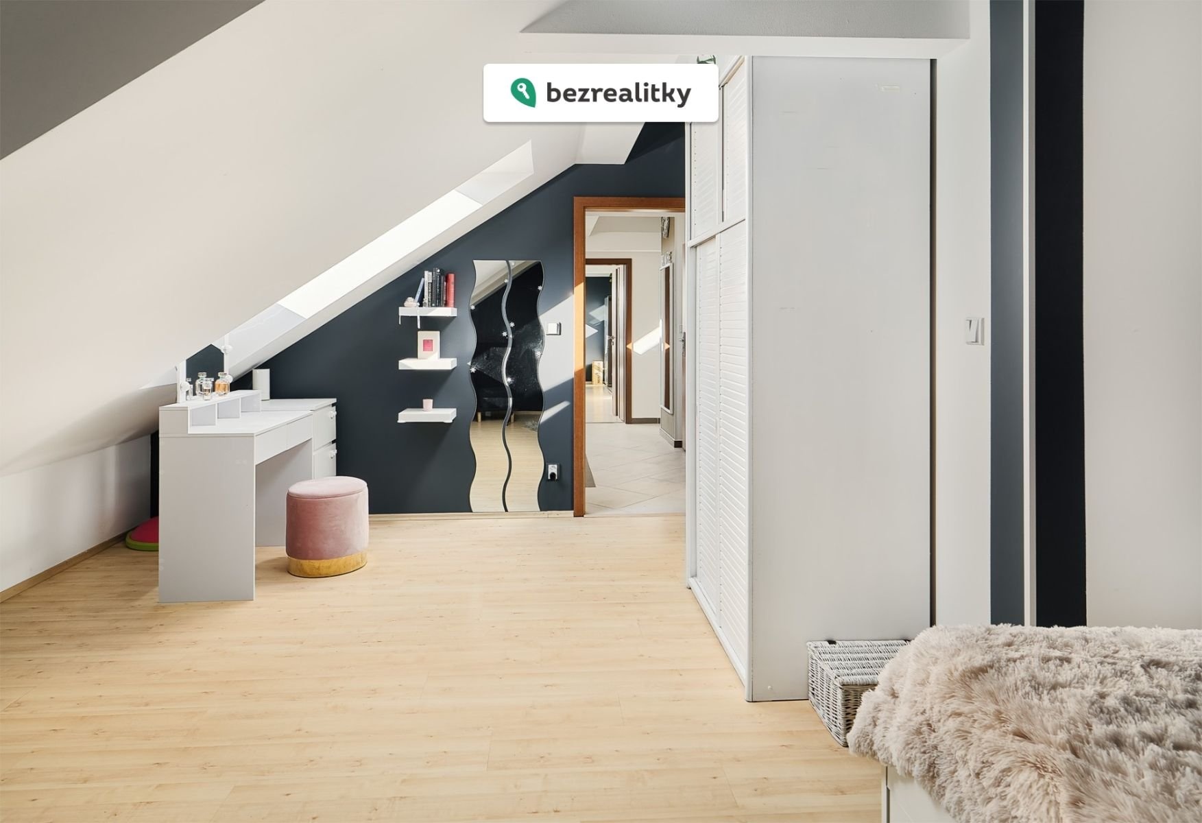 1774599408-aoiicgefni-10