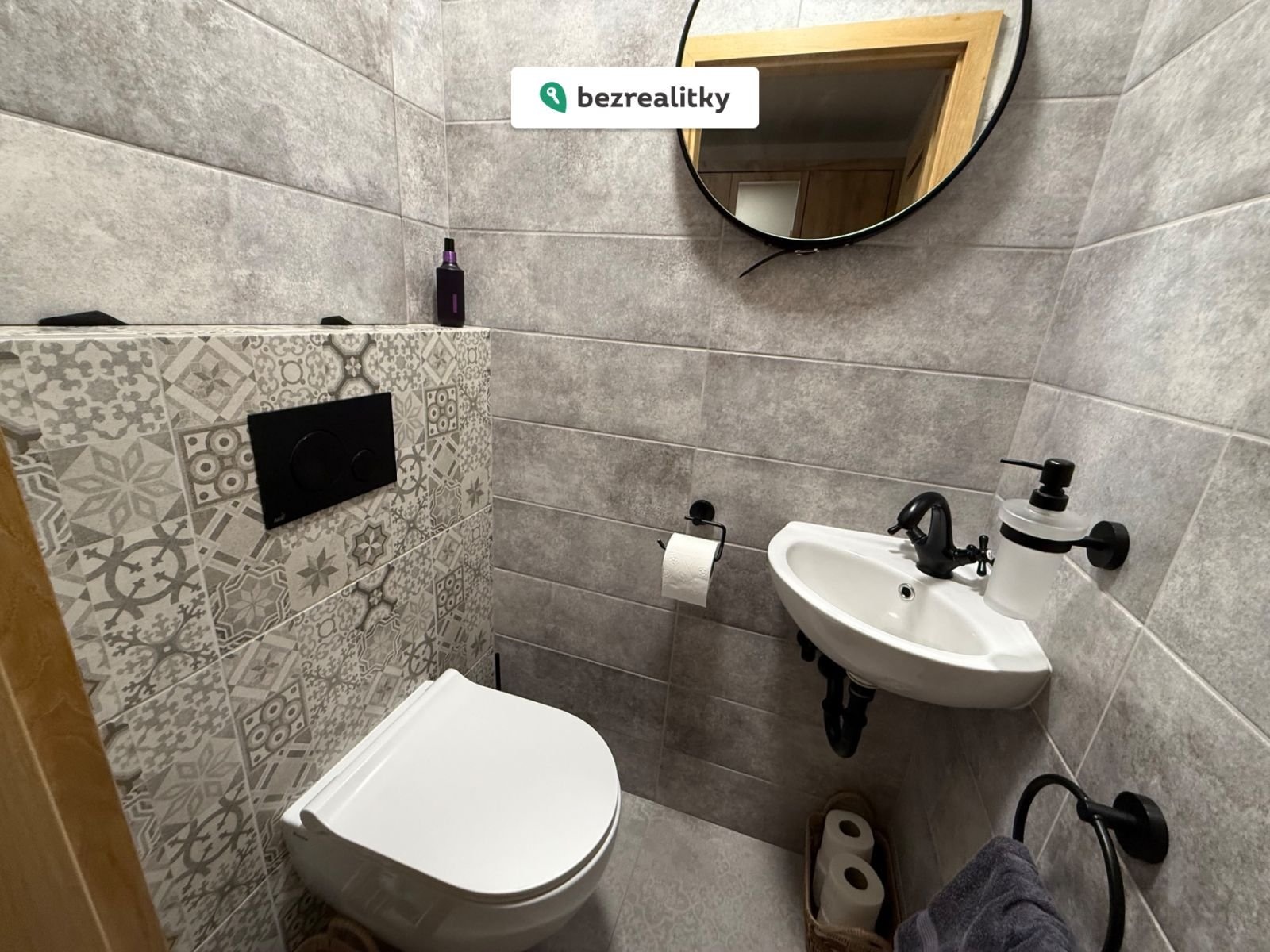 1771160296-eosxxzkrqx-img-0199