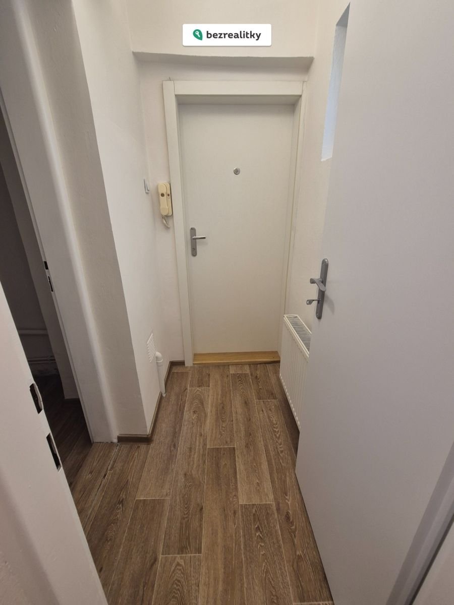 1762008380-egpyjtdqto-20251101-120153