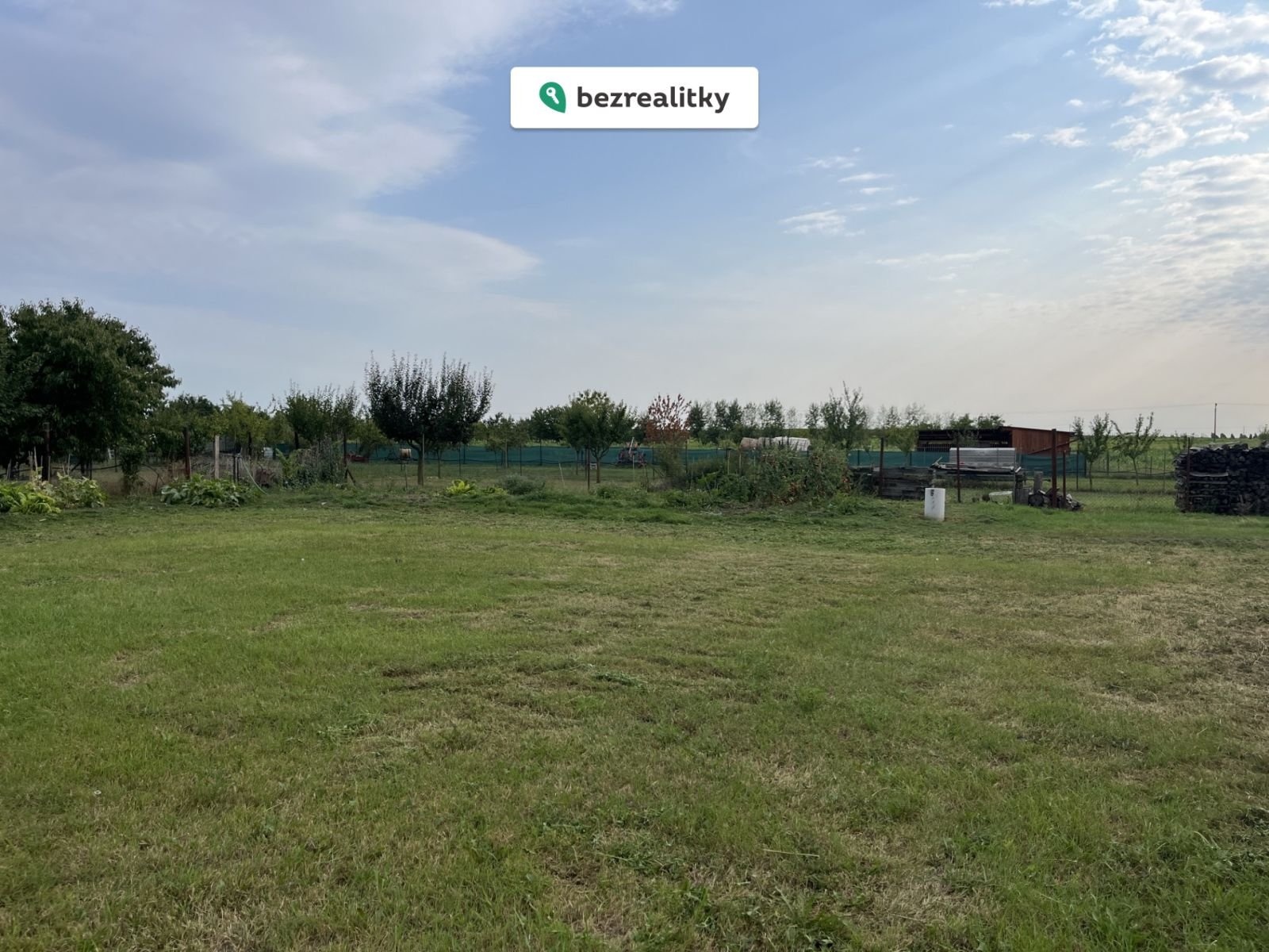 1761795804-shvpbauqwt-stavebn-c3-ad-pozemek-velk-c