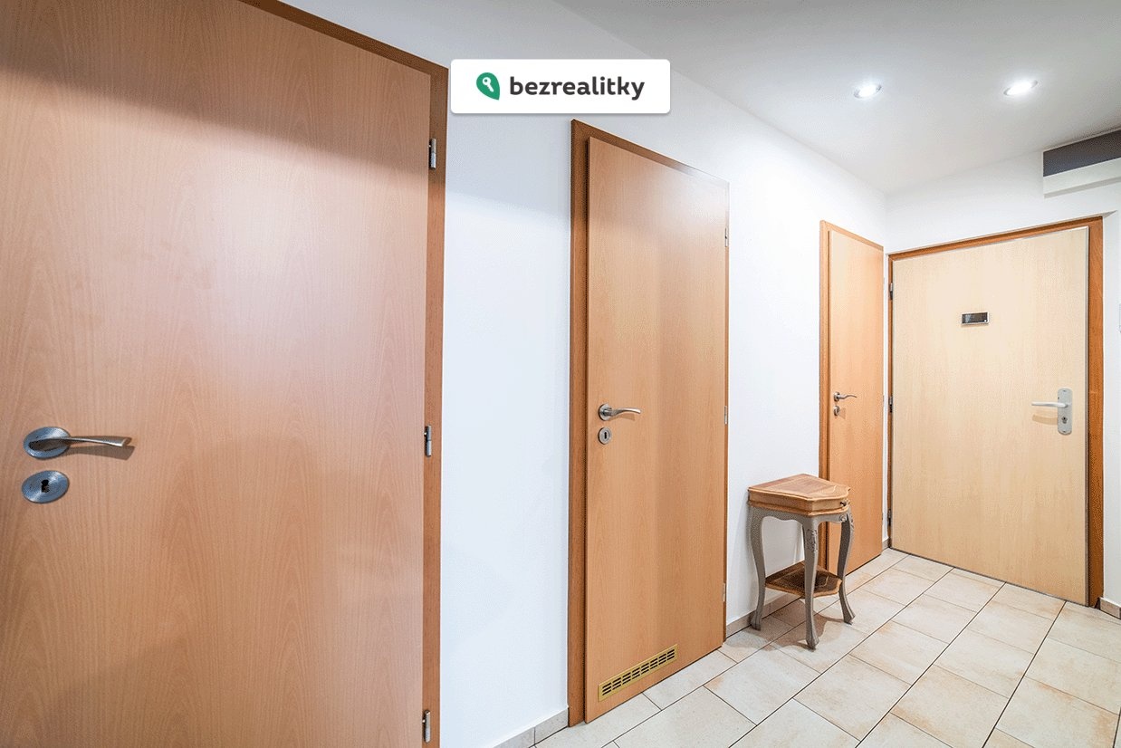 1771072546-kdlvkvrhhc-dsc-3151