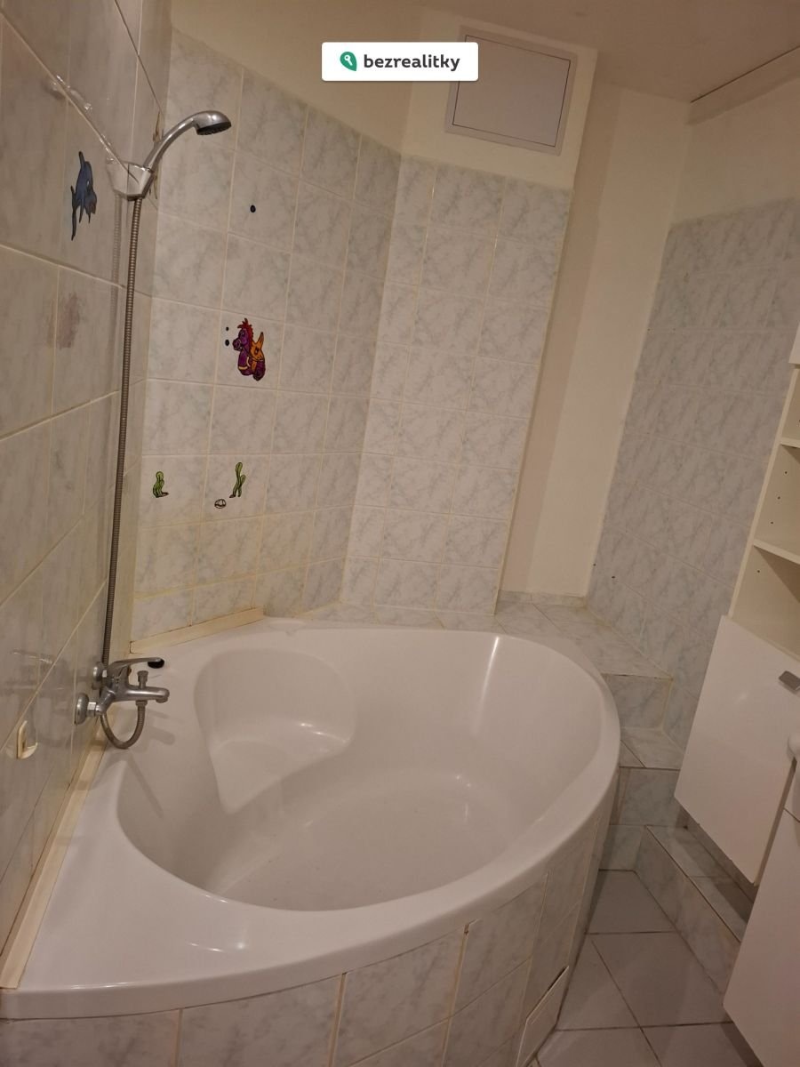 1762089185-xupengoafn-20251030-120712