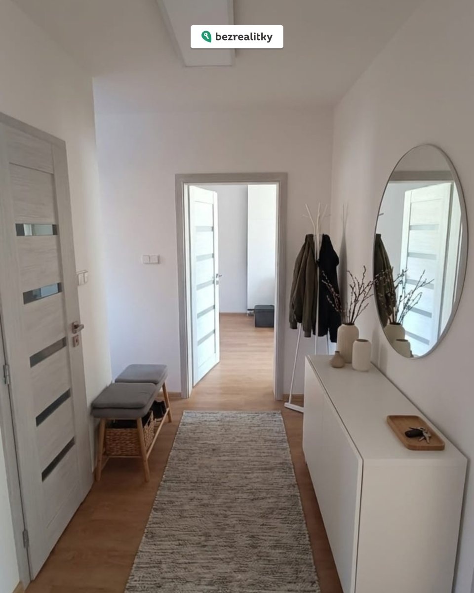 1769264314-frljqkztog-classy-real-estate-property-floor-plan-promo-instagram-post-28portrait-29