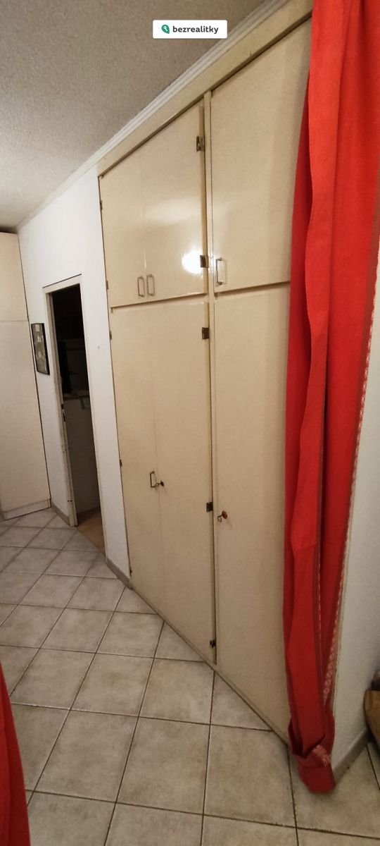 1761560750-ajqsnihnwg-img-20251023-181105