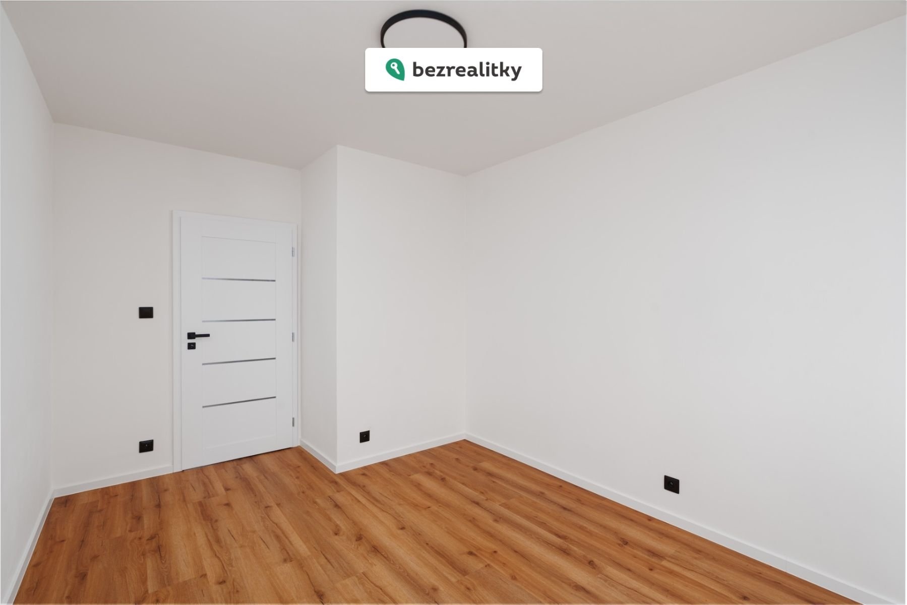 1770566689-pfqfjqpnao-a-muchy-285-of-18-29