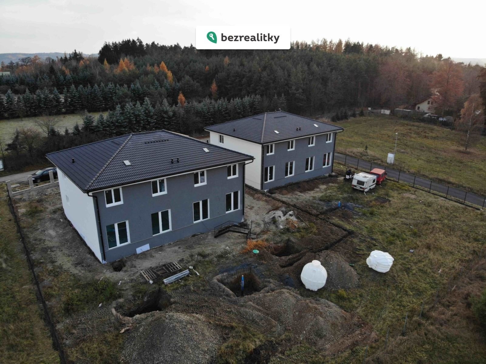 1764278562-ulkdquldow-dji-0451