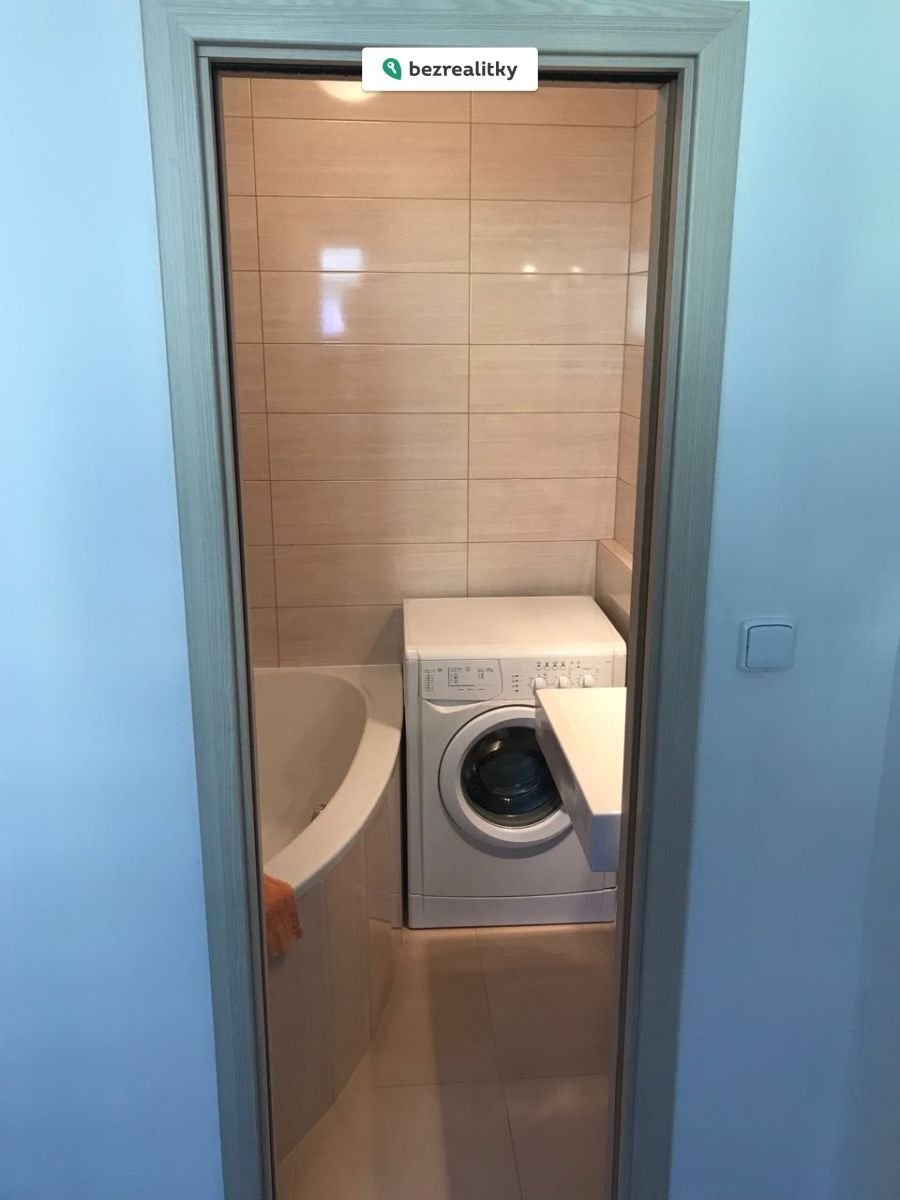 1765896824-tdjitrxlik-koupelna