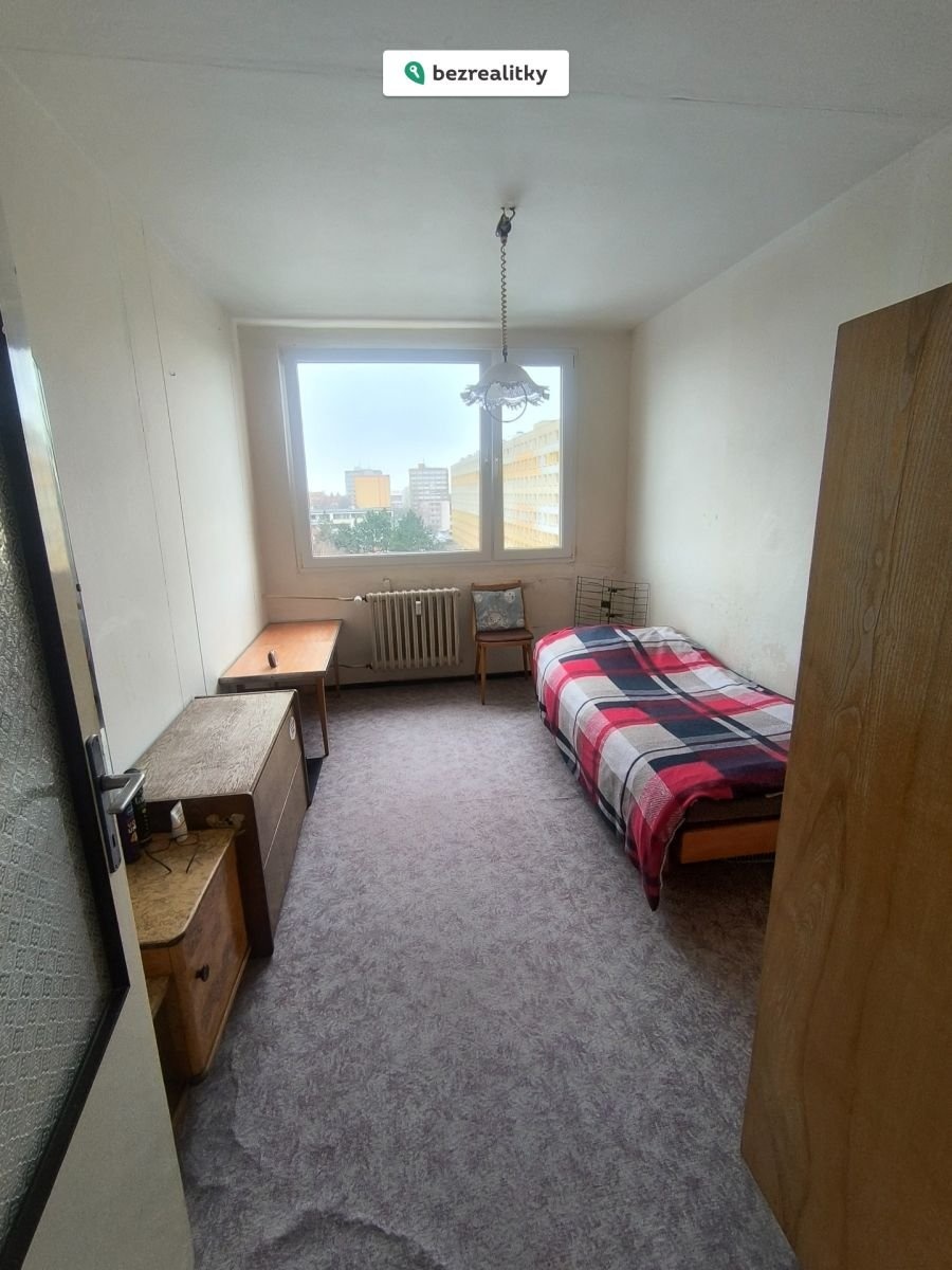 1764451156-vqqyushpml-img-20251129-131049