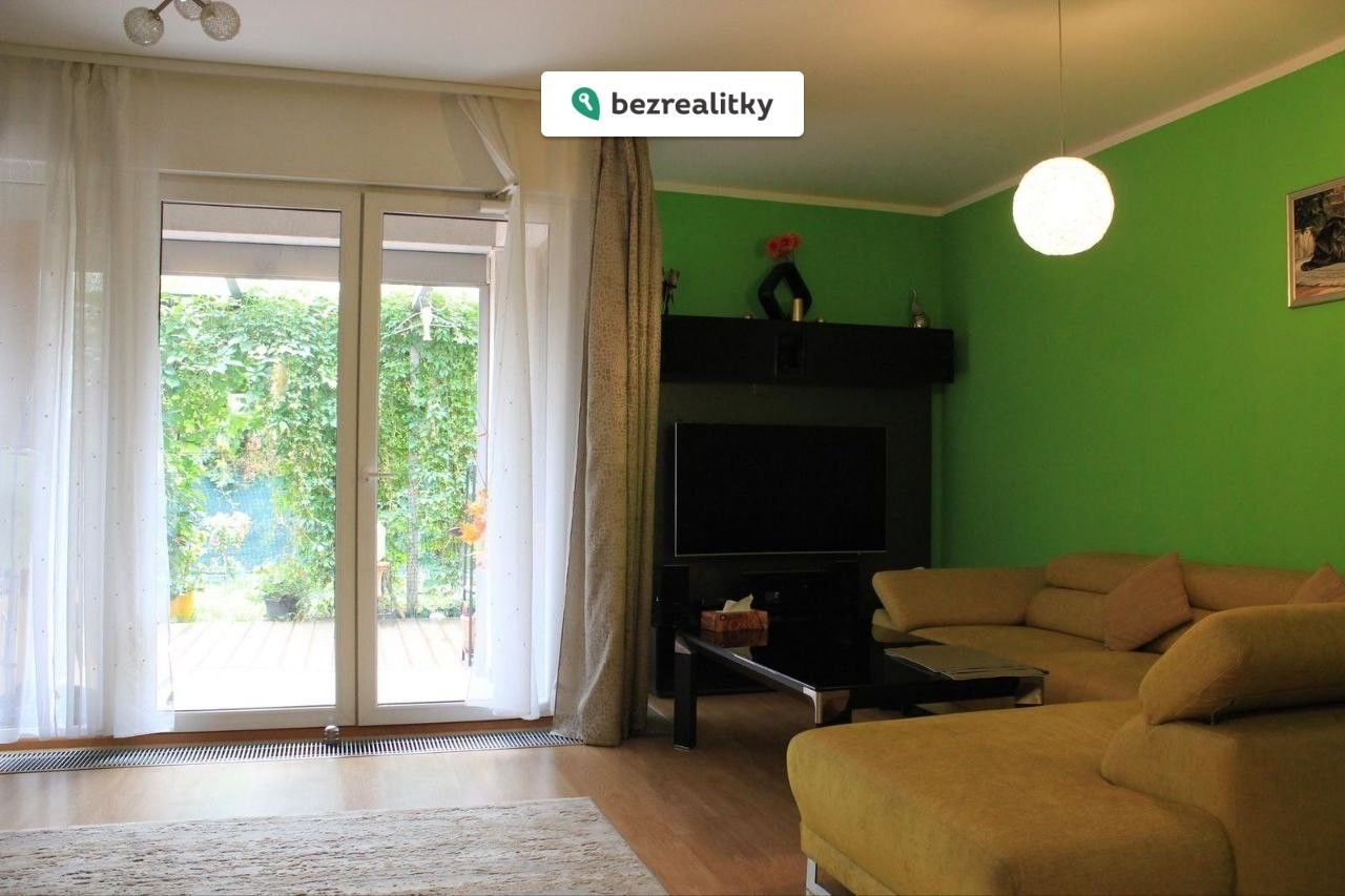 1763826614-wclkbdlfjs-img-20241030-160537-655