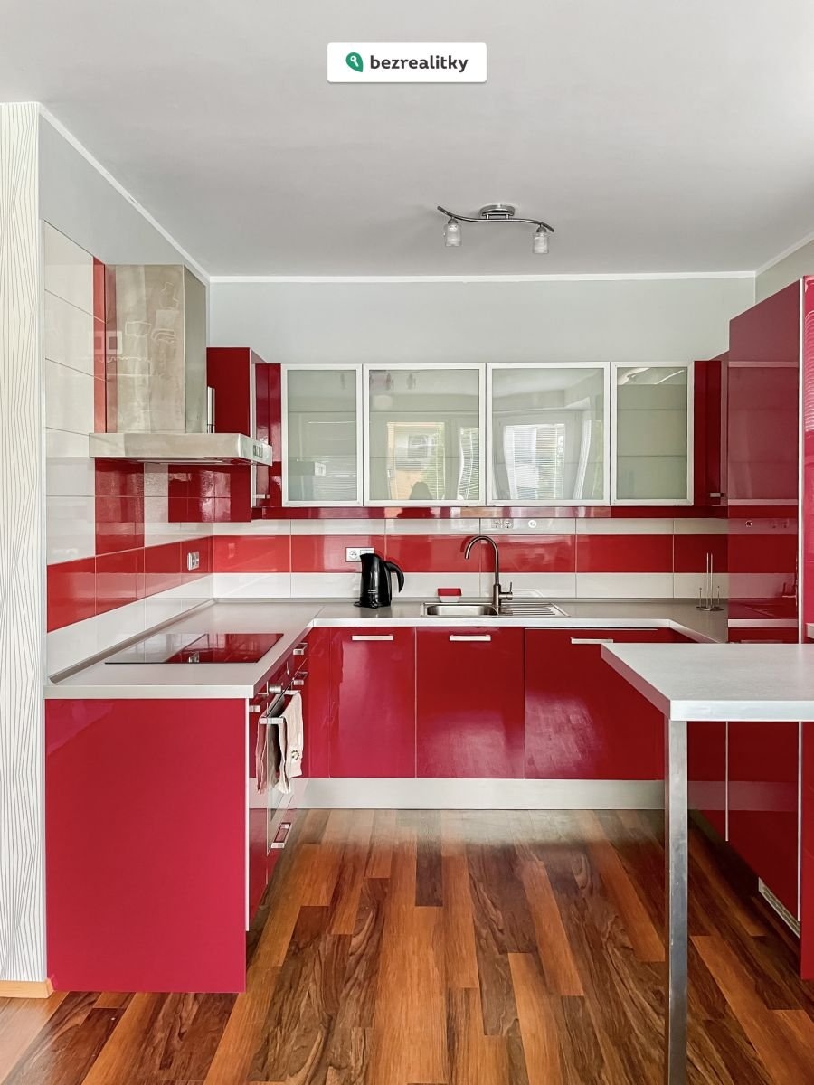 1771661007-uxguvoycxk-img-002