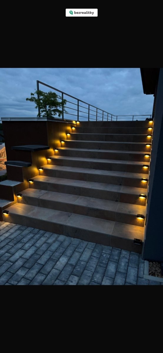 1759488472-bugkkyrbtw-img-6048