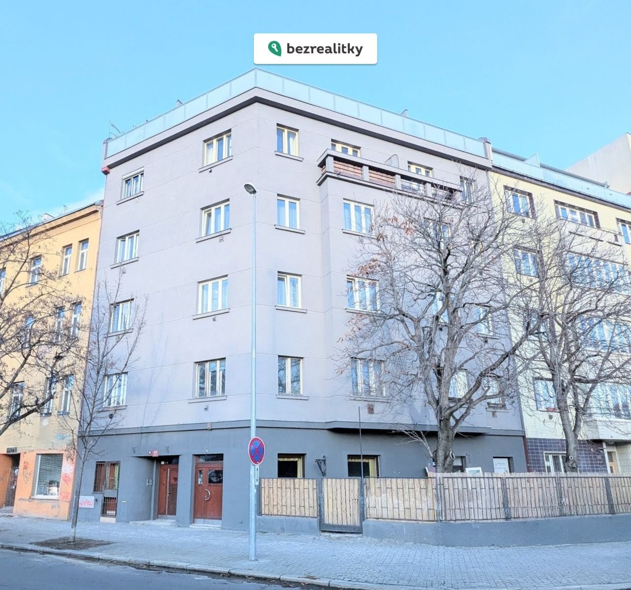 1763073919-liljmtvkqi-1000184392