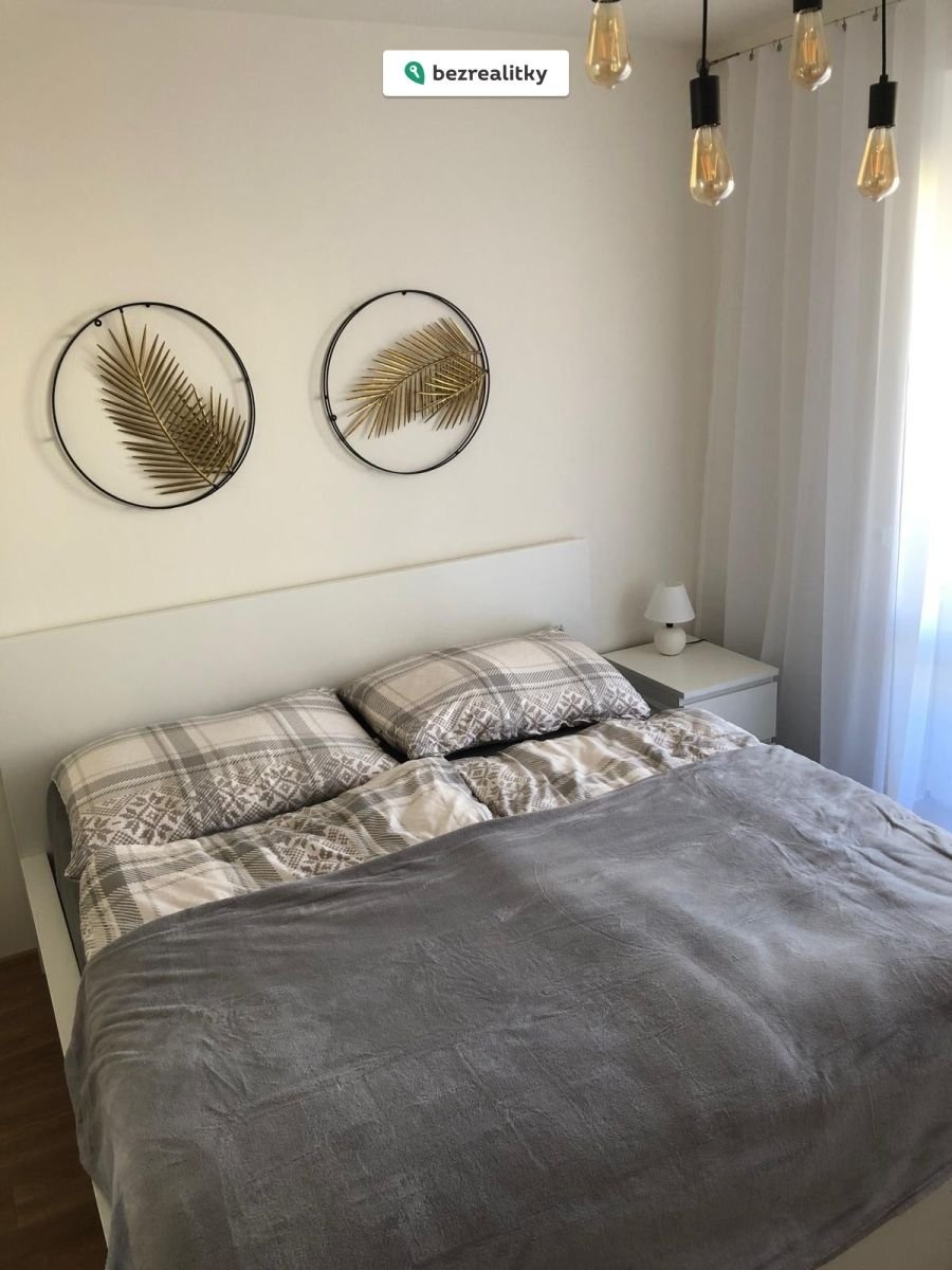 1763305874-egmbjjghxm-whatsapp-image-2025-10-29-at