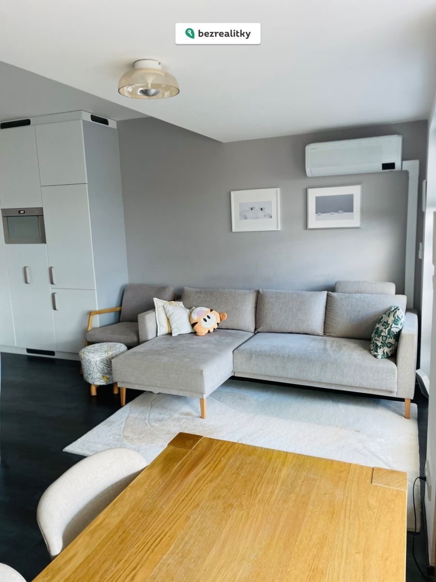 1772920342-hdulzhvccj-7