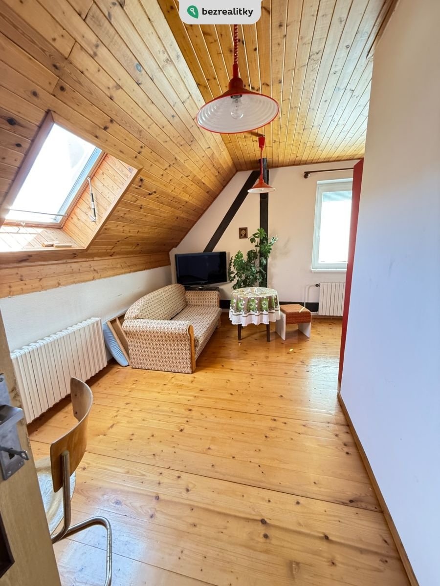 1745153972-oaklwgepdn-img-3644