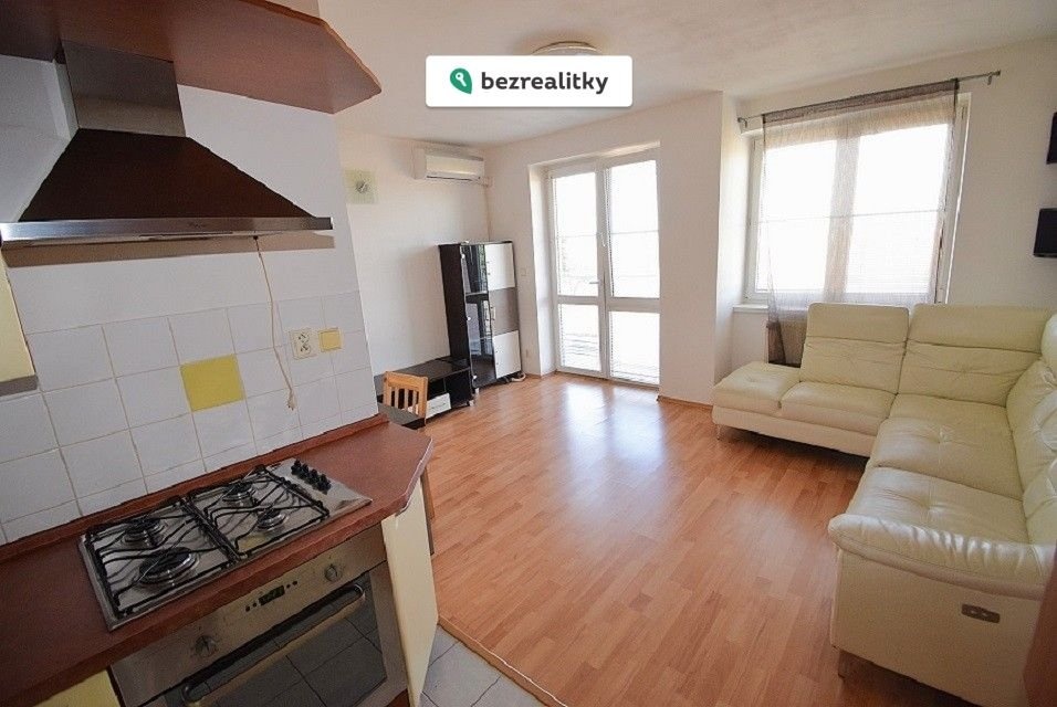 1763029956-dxwdoweflv-dsc-0019